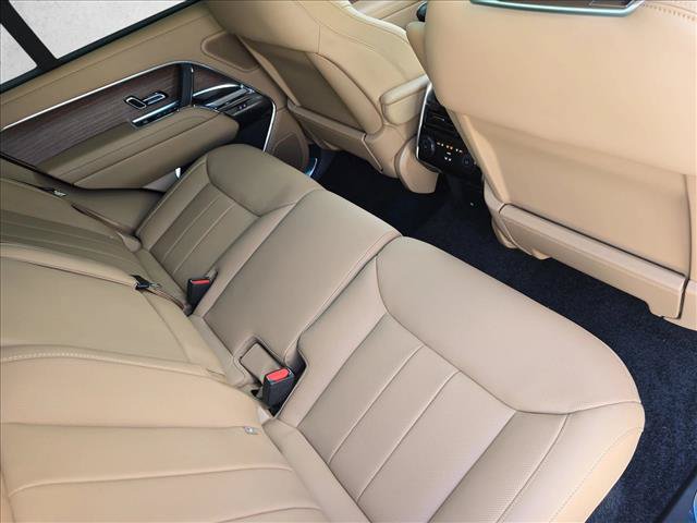 New 2026 Land Rover Range Rover SE AWD/4WD image 11