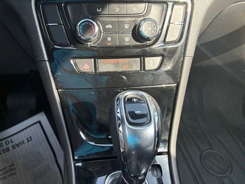 Used 2025 Buick Encore GX Preferred w/ Advanced Technology Package AWD/4WD image 17