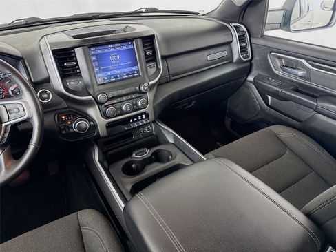 Used 2020 RAM 1500 Big Horn AWD/4WD image 23