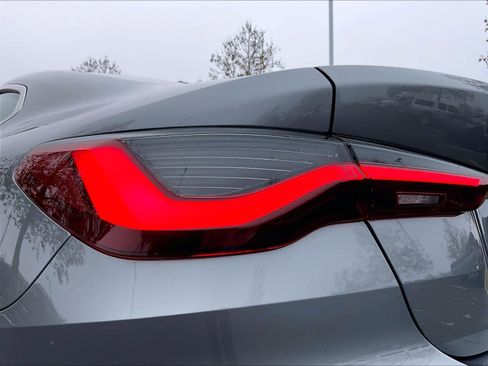 Certified 2026 BMW 430i Coupe w/ Parking Assistance Package image 29