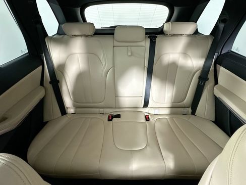 Used 2021 BMW X5 sDrive40i RWD image 13
