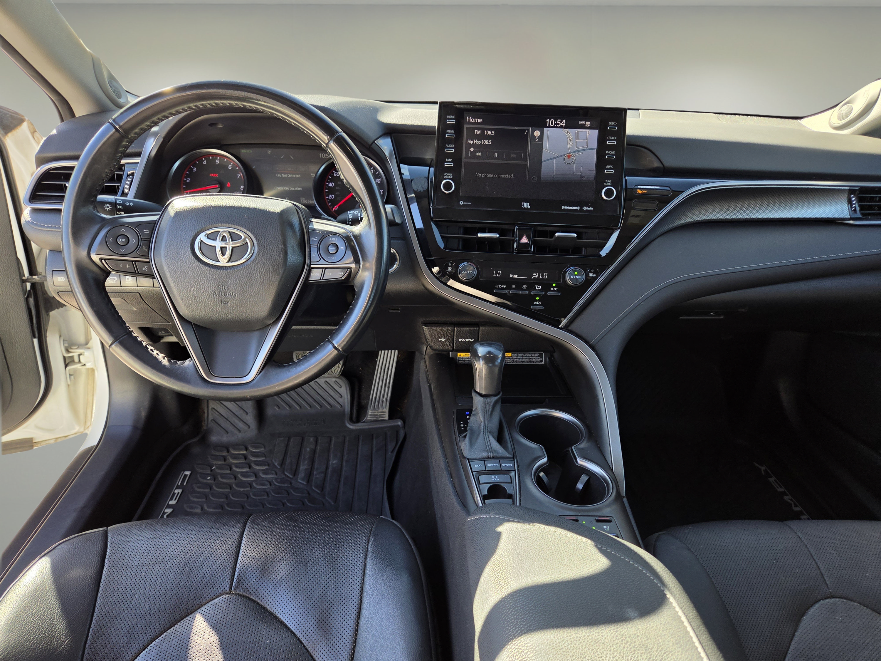 Used 2021 Toyota Camry XSE w/ Navigation Package FWD image 12
