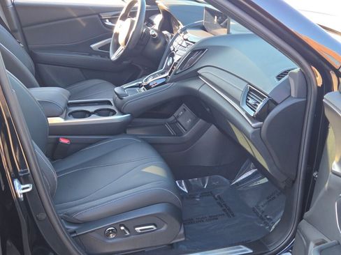 Certified 2025 Acura RDX SH-AWD image 5