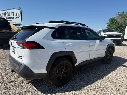Used 2020 Toyota RAV4 TRD Off-Road w/ TRD Off-Road Weather Package AWD/4WD image 11