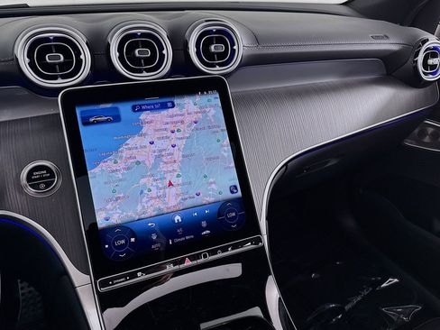 New 2026 Mercedes-Benz GLC 300 4MATIC image 19