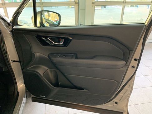 New 2025 Subaru Forester Limited image 21