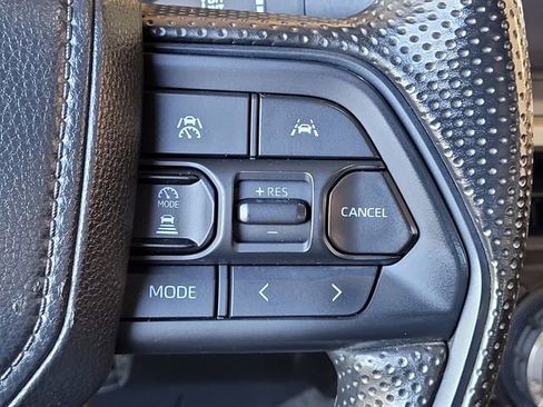 Certified 2024 Toyota Tacoma SR5 AWD/4WD image 30