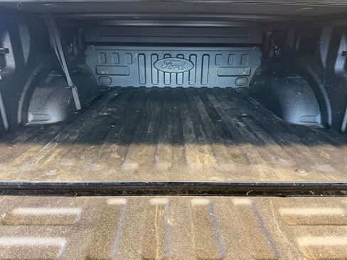 Certified 2017 Ford F150 Raptor w/ Equipment Group 802A Luxury image 21