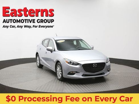 Used 2017 MAZDA MAZDA3 Sport FWD image 50