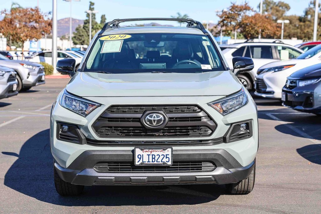 Certified 2020 Toyota RAV4 TRD Off-Road AWD/4WD image 18