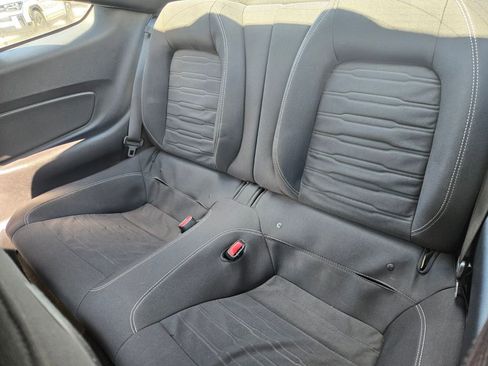 Used 2017 Ford Mustang GT w/ GT Performance Package image 14