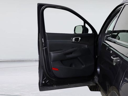 New 2025 Kia Sorento EX w/ Panoramic Sunroof Package image 40