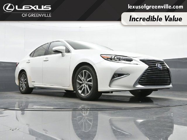 Used 2017 Lexus ES 300h w/ Luxury Package FWD image 37
