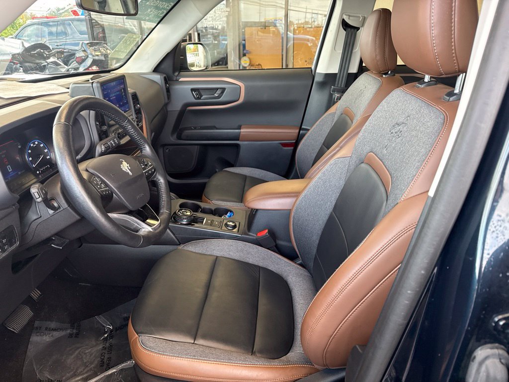 Used 2023 Ford Bronco Sport Outer Banks w/ Tech Package AWD/4WD image 12
