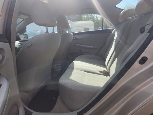 Used 2013 Toyota Corolla L image 17