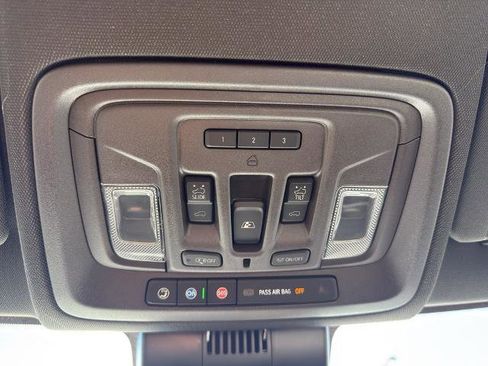 New 2026 GMC Sierra 1500 SLT w/ SLT Premium Plus Package image 19