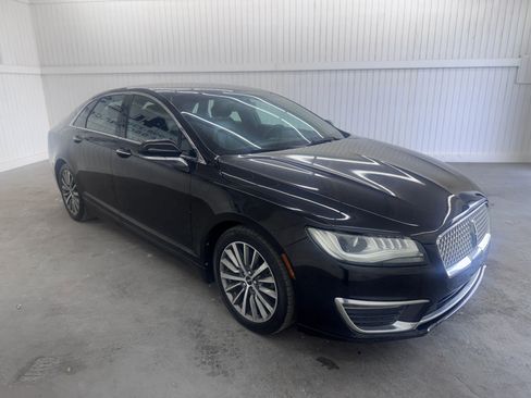 Used 2017 Lincoln MKZ Premiere FWD image 3