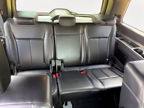 Used 2021 Ford Expedition XLT RWD image 31
