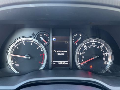 Used 2023 Toyota 4Runner TRD Sport w/ Technology Package AWD/4WD image 13