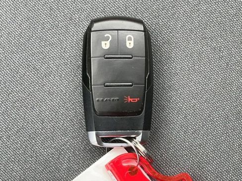 Used 2024 RAM 2500 Big Horn AWD/4WD image 29