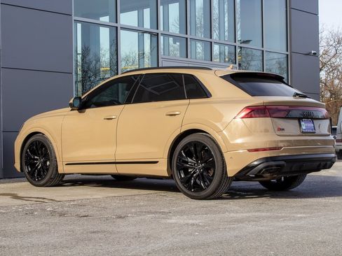Used 2025 Audi Q8 Prestige image 8