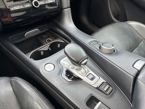 Used 2019 INFINITI QX50 Essential w/ Premium Heat Package image 15