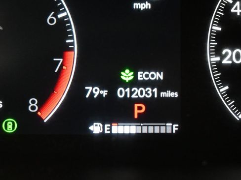 Certified 2024 Honda HR-V Sport image 16