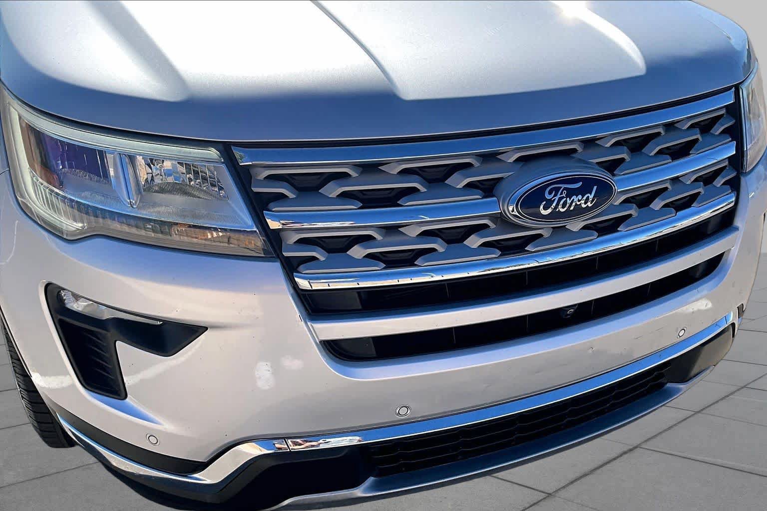 Used 2019 Ford Explorer Limited w/ Class III Trailer Tow Package FWD image 30
