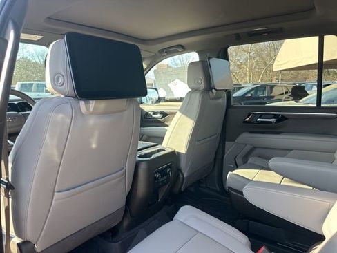 New 2026 Chevrolet Tahoe Z71 w/ Z71 Off-Road Package image 14