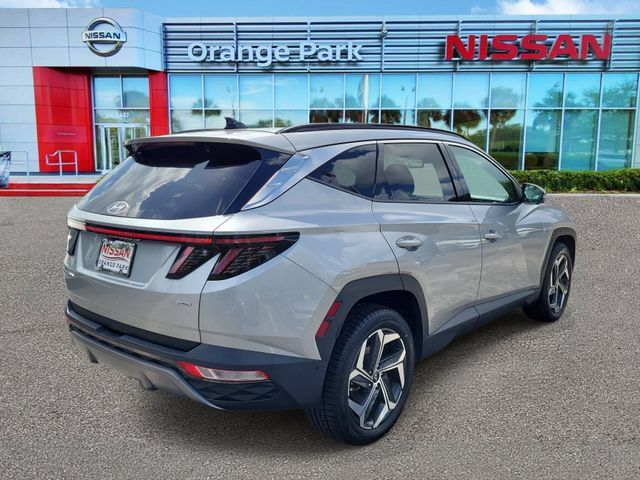 Used 2024 Hyundai Tucson Limited AWD/4WD image 2