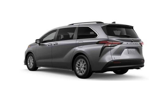New 2026 Toyota Sienna XLE image 6