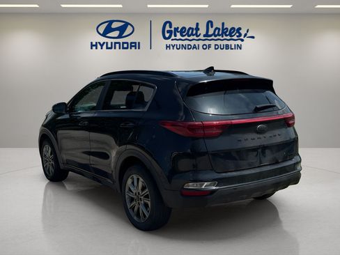 Used 2021 Kia Sportage S w/ S AWD Premium Package image 3
