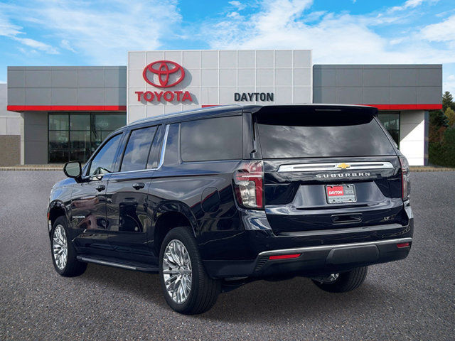 Used 2024 Chevrolet Suburban LT AWD/4WD image 8