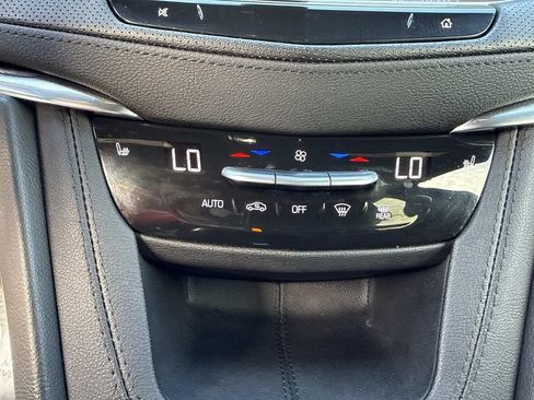 Used 2023 Cadillac XT5 Premium Luxury FWD image 31