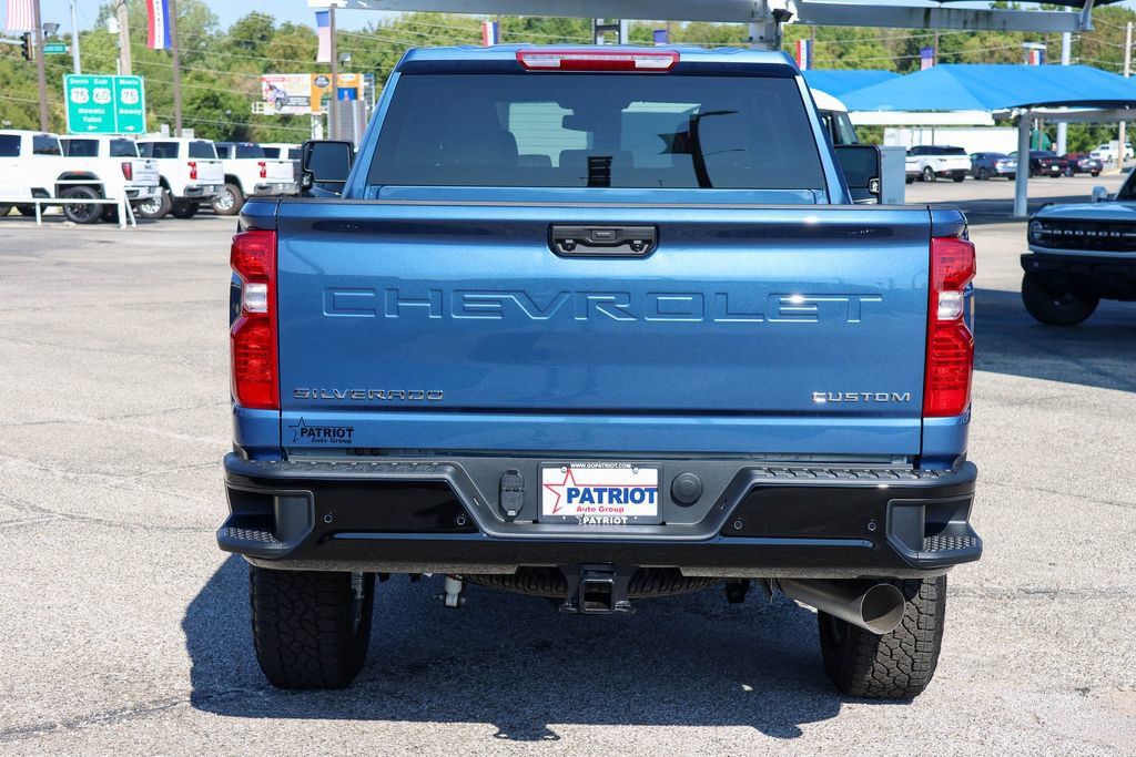 New 2026 Chevrolet Silverado 2500 Custom w/ Custom Value Package AWD/4WD image 4