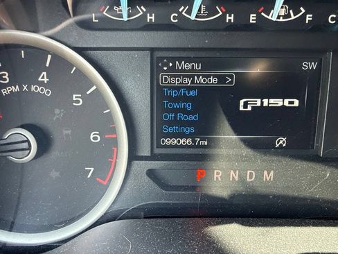 Used 2018 Ford F150 XLT w/ Equipment Group 302A Luxury AWD/4WD image 11