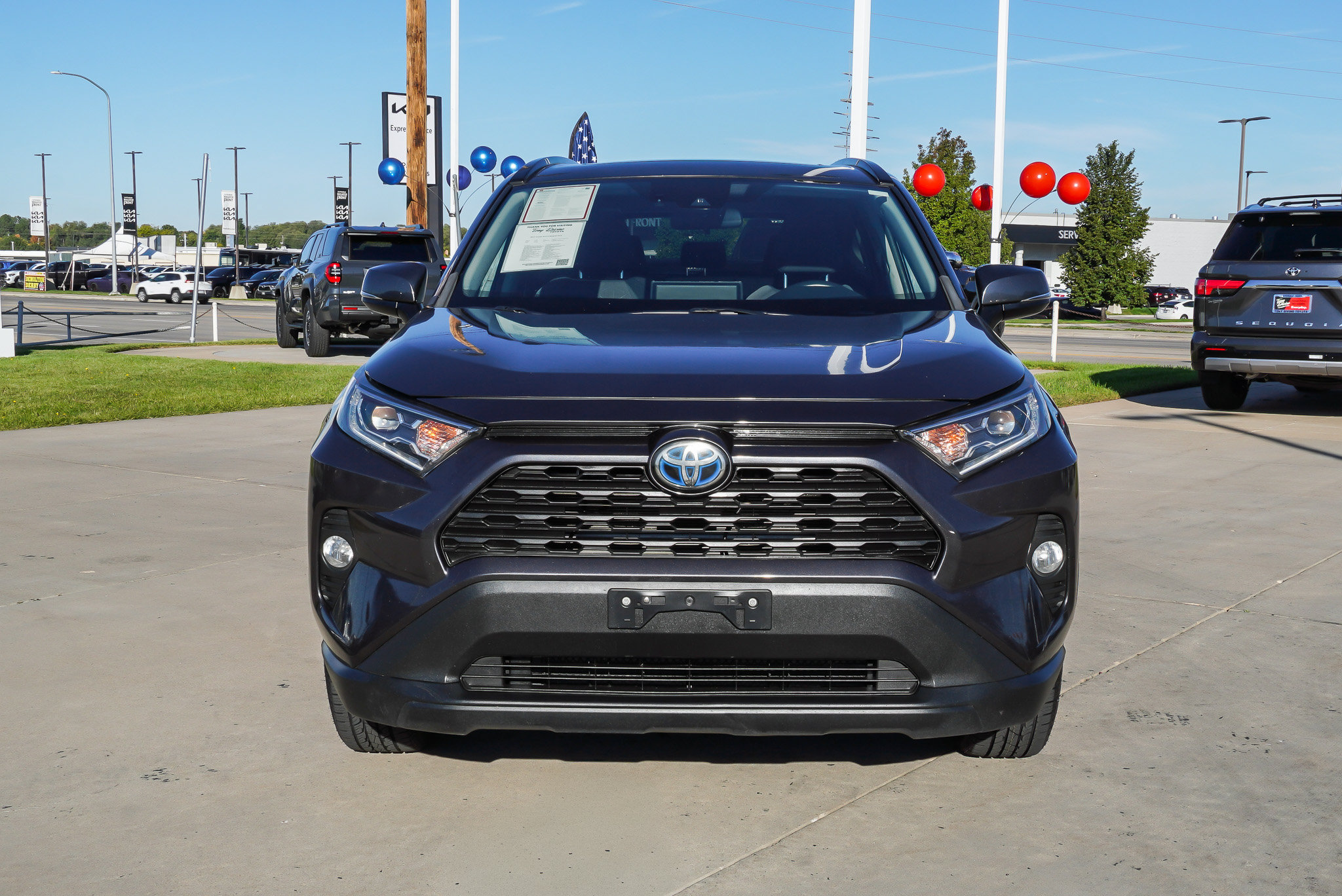 Certified 2019 Toyota RAV4 XLE w/ Convenience Package AWD/4WD image 3