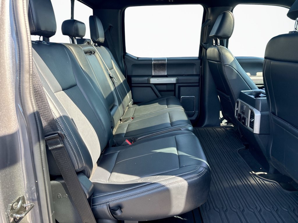 Used 2022 Ford F250 Lariat w/ Black Appearance Package AWD/4WD image 16