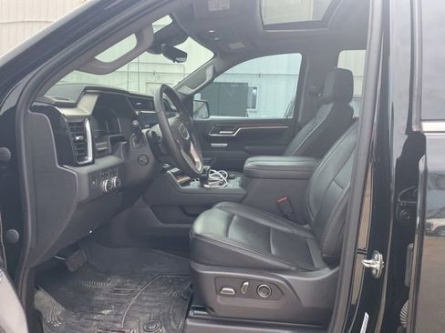 Used 2024 GMC Sierra 1500 Denali w/ Denali Reserve Package AWD/4WD image 2