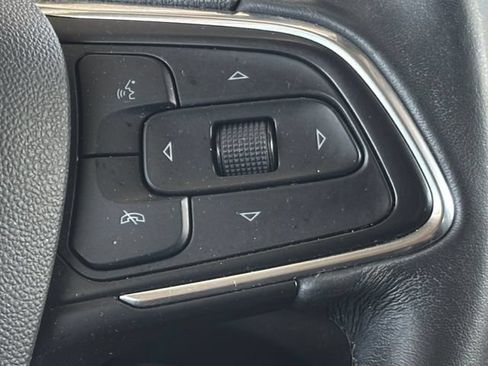 Used 2023 Buick Encore GX Preferred w/ Cold Weather Comfort Package FWD image 15