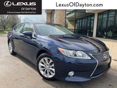 Used 2013 Lexus ES 300h w/ Luxury Pkg