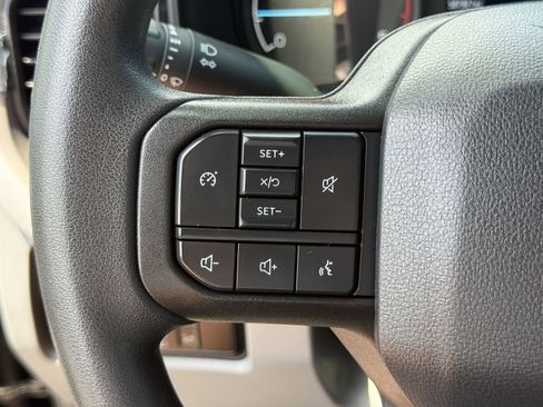 Used 2025 Ford F350 XLT AWD/4WD image 25