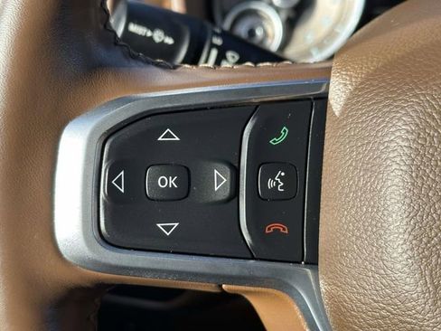 Used 2022 RAM 1500 Limited image 11