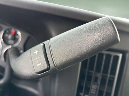 Used 2023 Chevrolet Express 3500 LS image 26