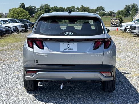 New 2026 Hyundai Tucson Blue SE w/ Tow & Go Package AWD/4WD image 13