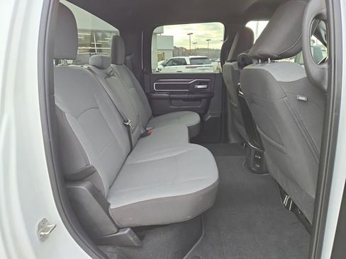 Used 2024 RAM 2500 Big Horn image 16