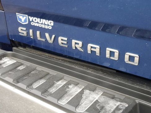 Used 2016 Chevrolet Silverado 2500 LTZ image 30