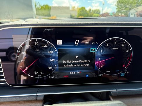 Certified 2024 Mercedes-Benz GLE 350 4MATIC image 10