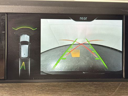 Used 2019 BMW X3 sDrive30i w/ Driving Assistance Package image 17