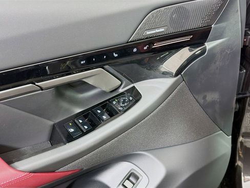 New 2026 BMW 530i xDrive AWD/4WD image 21